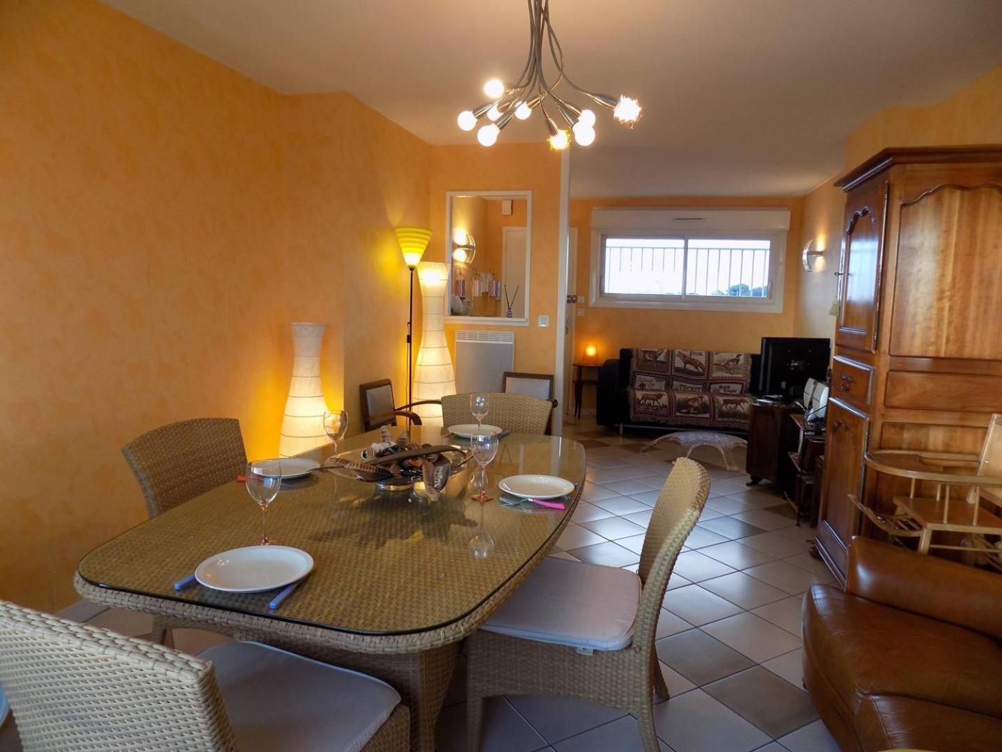 Royan - Pleine Vue Mer Pour Cet Appartement Classe 2 Etoiles - Les Tamaris 外观 照片